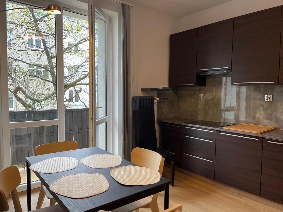 Апартаменты Apartament Przy Plazy Gdynia Centrum Экстерьер фото